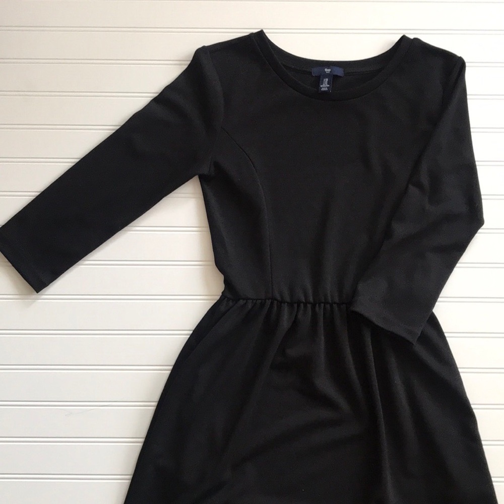 GAP dress